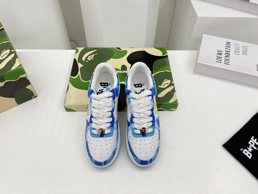 B*APE SNEAKERS